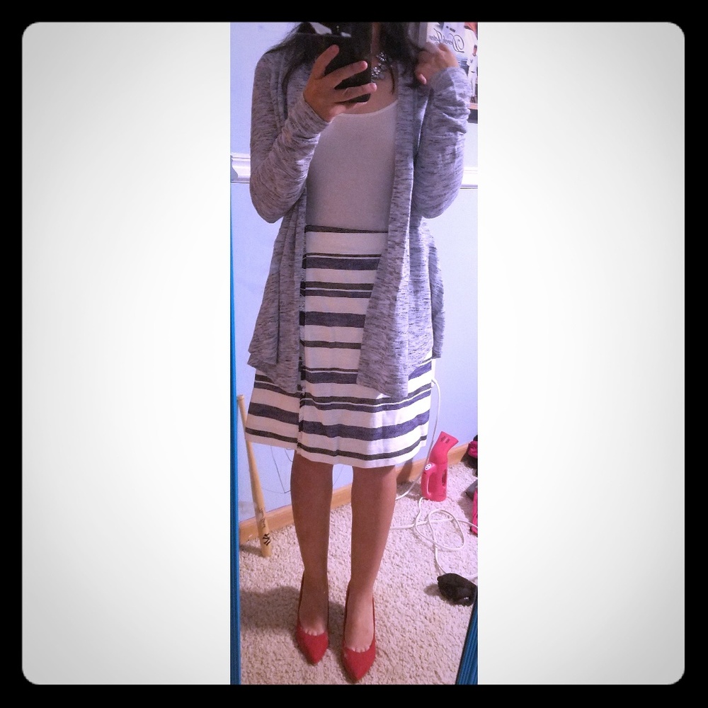 LOFT CARDIGAN